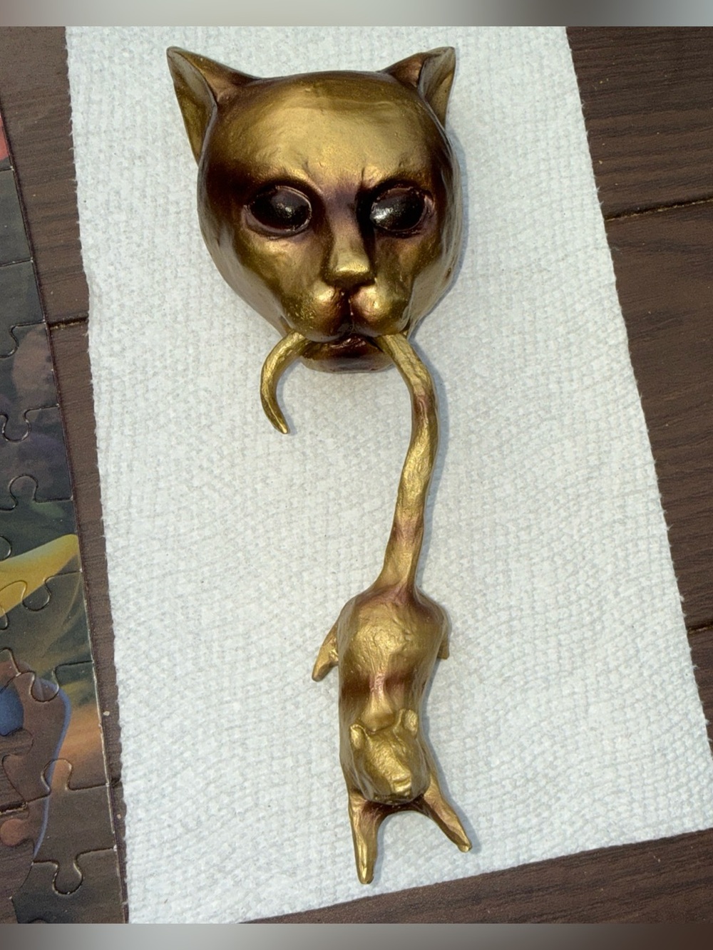 Gold Cat Wall Hook with Dangling Mouse Accent door knock Halloween